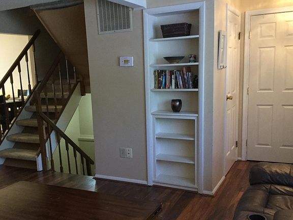 3rd image of 13519 Bentley Cir
