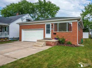 1262 Maple Ave, Monroe, MI 48162