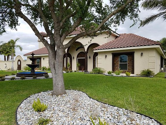 3rd image of 3509 La Hacienda