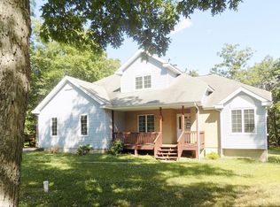 184 Dawn Ln, East Stroudsburg, PA