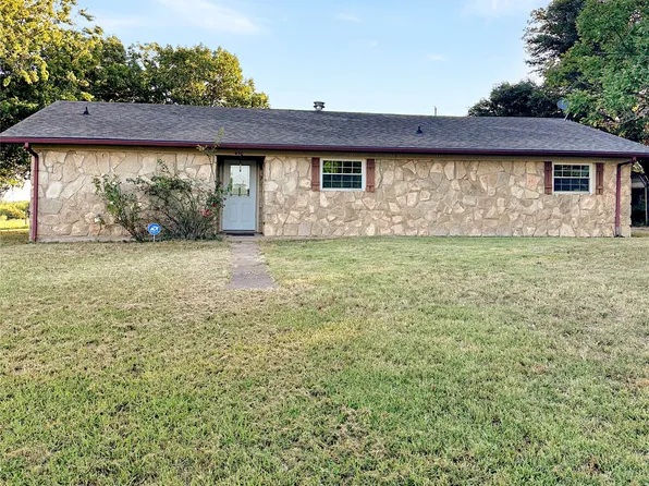430 Edwards Dr, Dublin, TX 76446