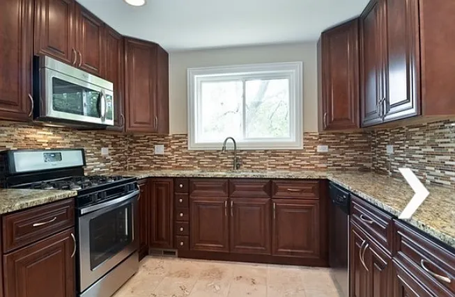 5 bed, 2100 sqft, $3,795 — Photo 1