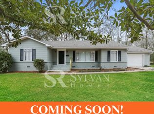326 Hanging Moss Cir, Jackson, MS 39206