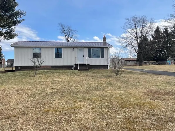 208 W Ridge Loop Rd, Romney, WV 26757