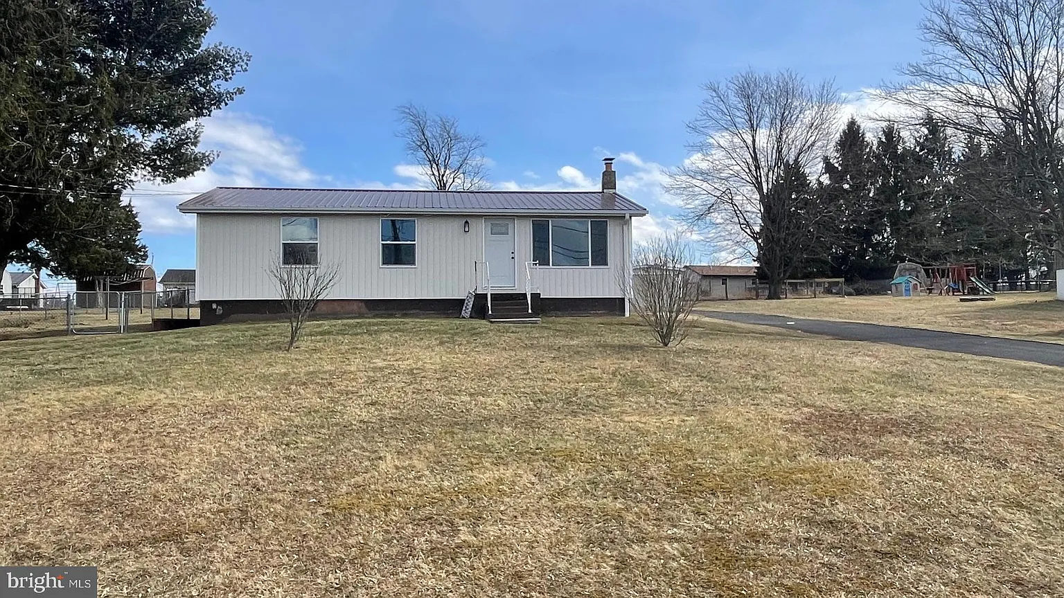 208 W Ridge Loop Rd photo 1