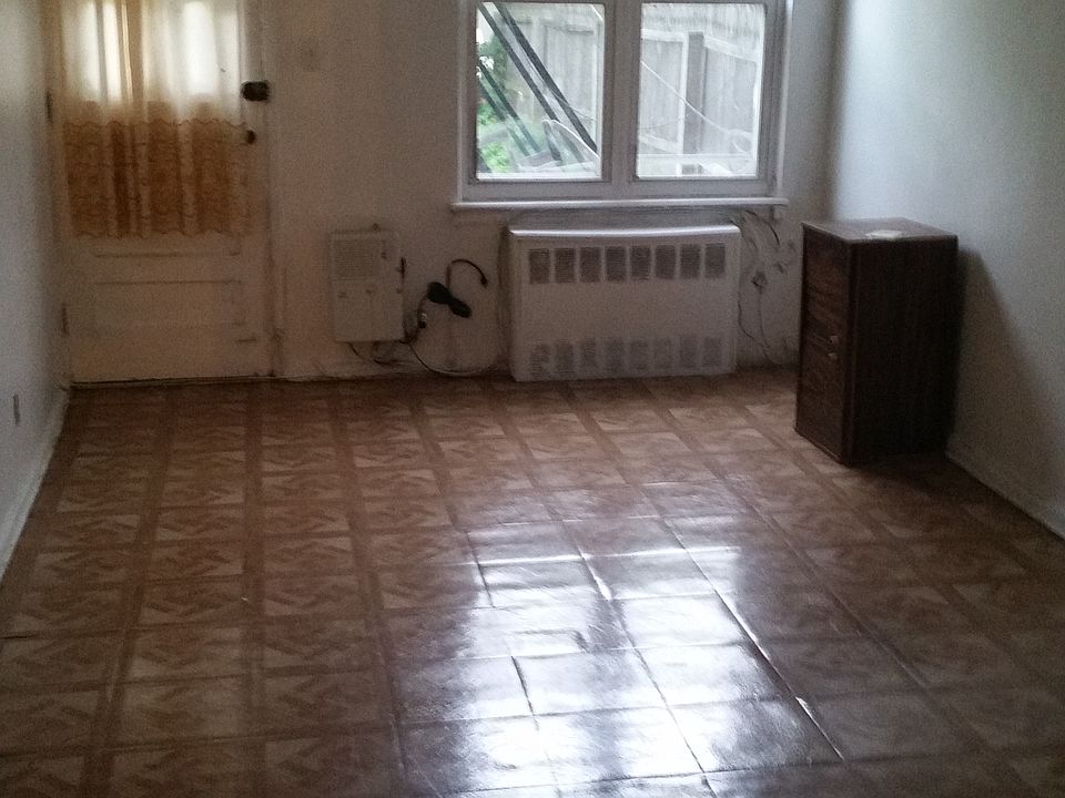 1st image of 8512 Avenue M
