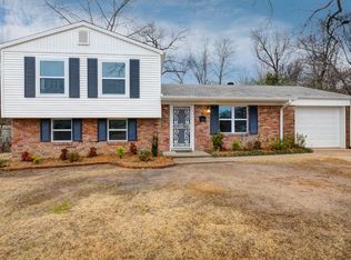 4 Eastbrook Cir, Little Rock, AR 72205