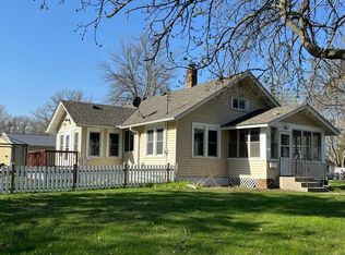 232 2nd Ave SW, Forest Lake, MN 55025