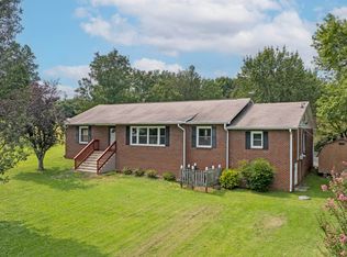 161 S Hillcrest Dr, Spring City, TN 37381