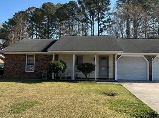 142 Aylesbury Rd, Goose Creek, SC 29445