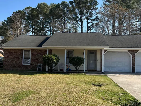 142 Aylesbury Rd, Goose Creek, SC 29445