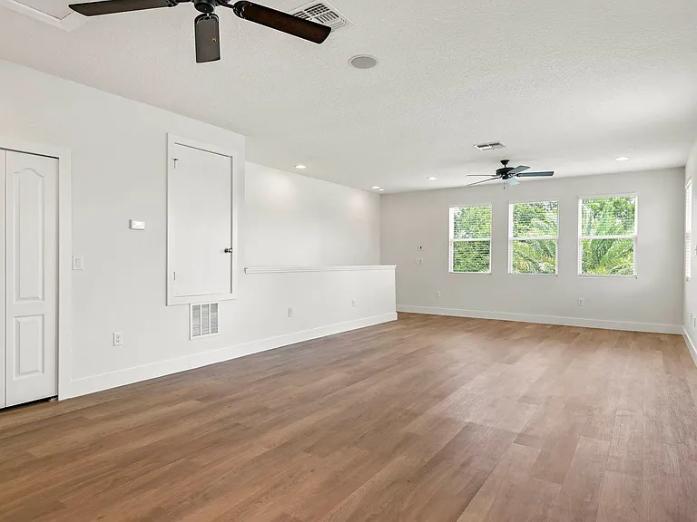 4473 Berry Oak Dr — Photo 43