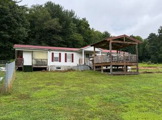 121 Circle Dr, Brookville, PA 15825