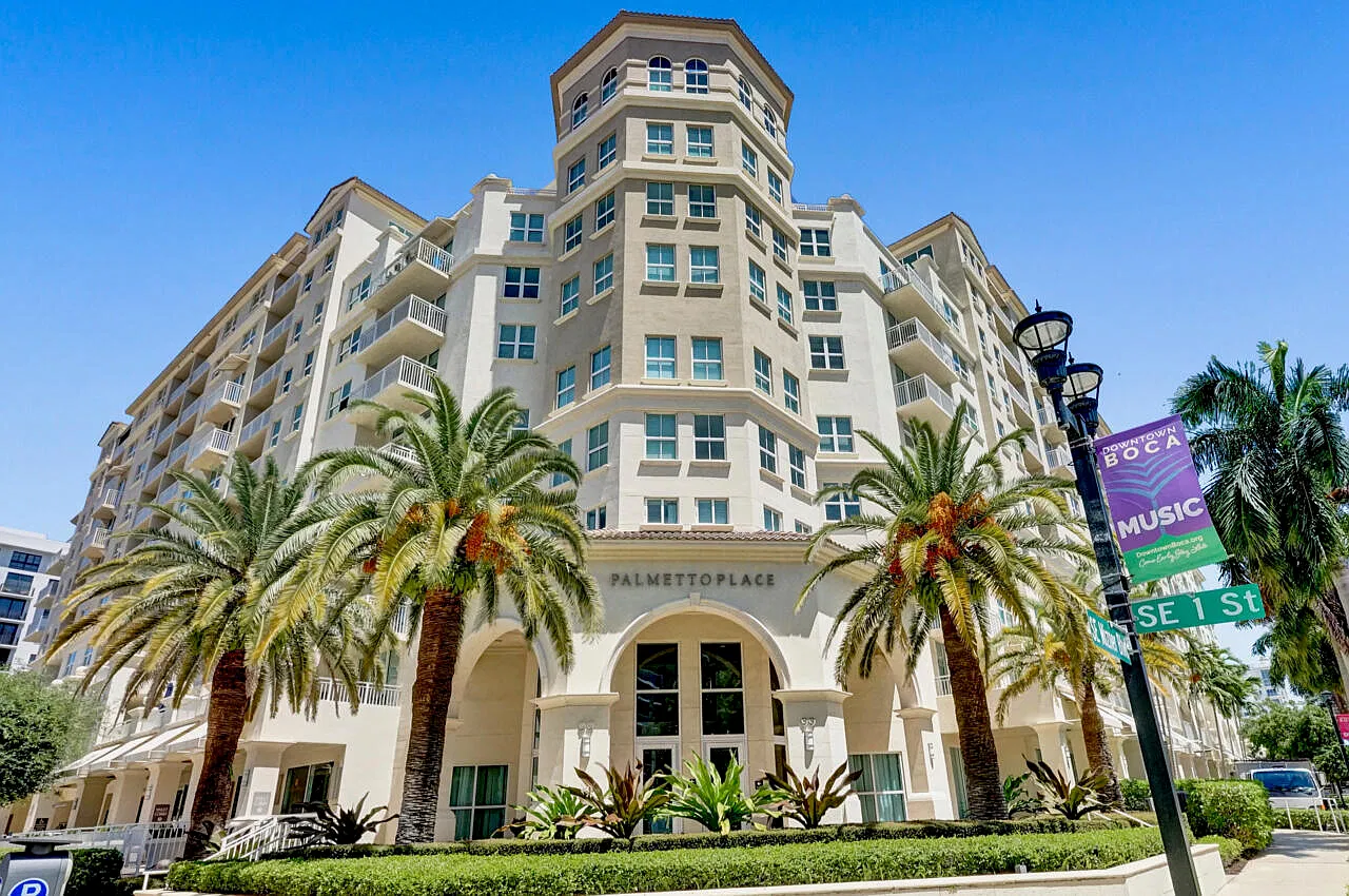 2 bed, 2.0 bath, 1310 sqft, $6,200 — Photo 1