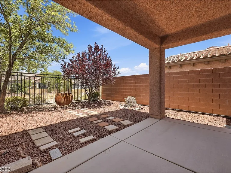 10416 Miners Gulch Ave — Photo 8