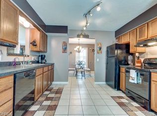 34001 Beach Park Ave, Eastlake, OH 44095