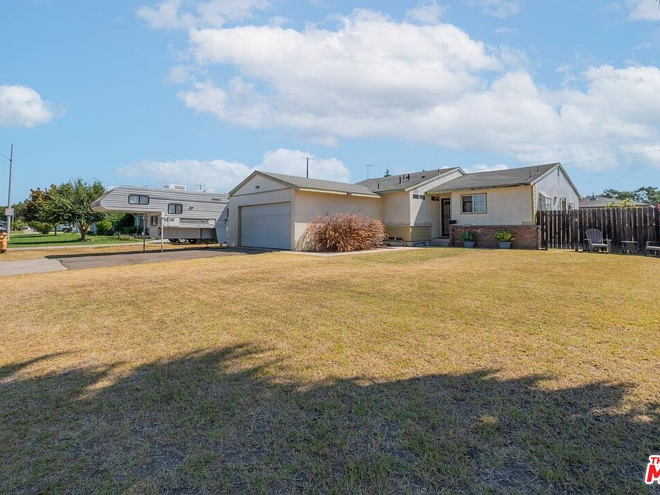 1st image of 11752 Medina Dr
