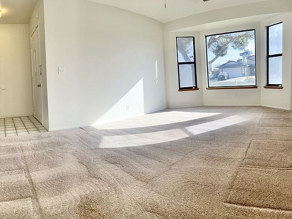 5th image of 449 S Holly Canyon Dr