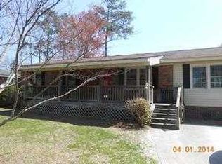 218 Sloan St, Wallace, NC 28466