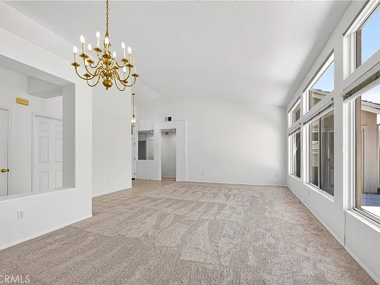 1699 Ramona Dr — Photo 13