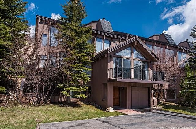 1st image of 1575 Pinnacle Dr