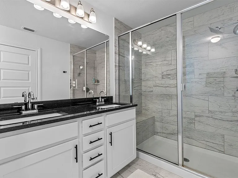 6201 Pine Leaf Trl — Photo 22