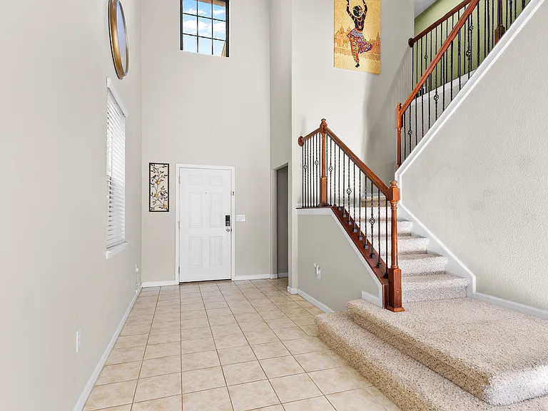 14135 Corrine Cir — Photo 2