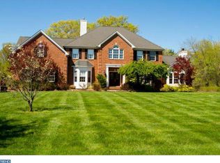 4 Harvest Bend Rd, Robbinsville, NJ 08691