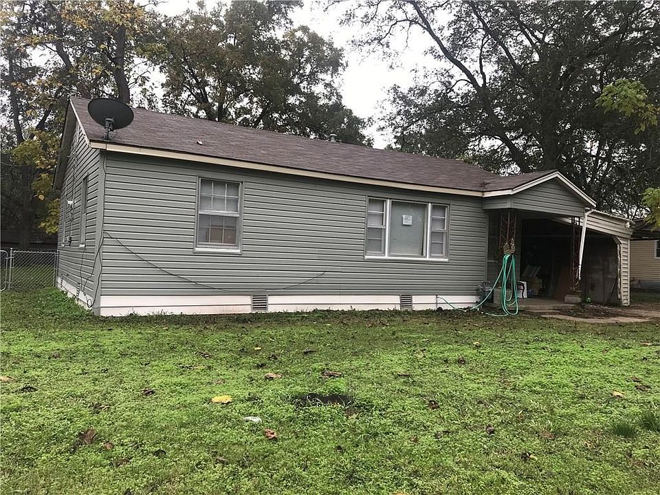 1st image of 1201 W 15th Ave