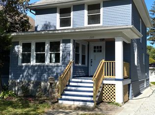 222 Iowa St, Oak Park, IL