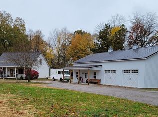 2477 Henderson Rd, Brookport, IL 62910