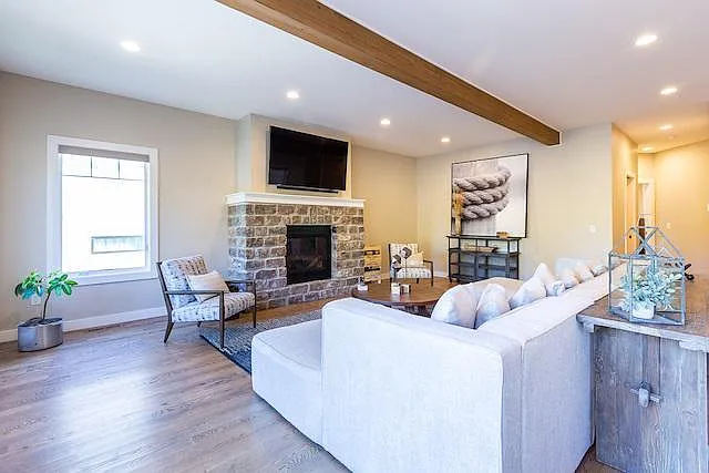 5200 Lake Mendota Dr — Photo 29