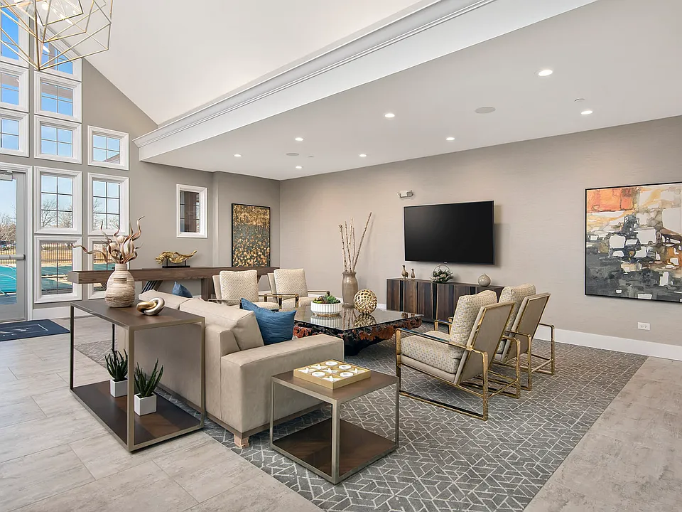 803 Corday at Naperville