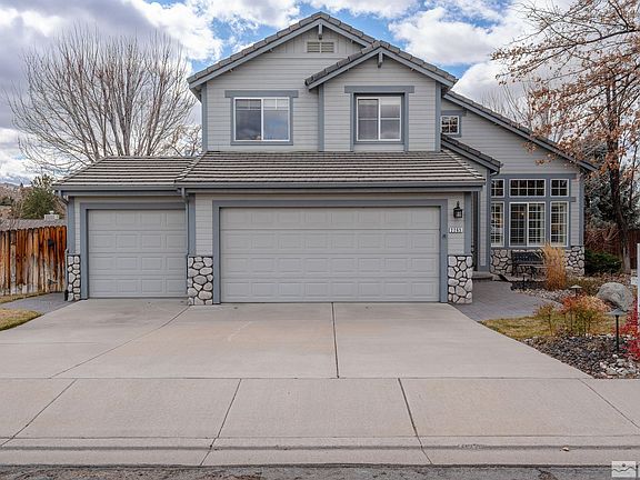 2nd image of 2265 Vista Terrace Ln