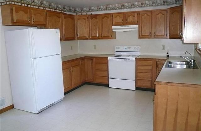2nd image of 10069 Blue Jay Cir