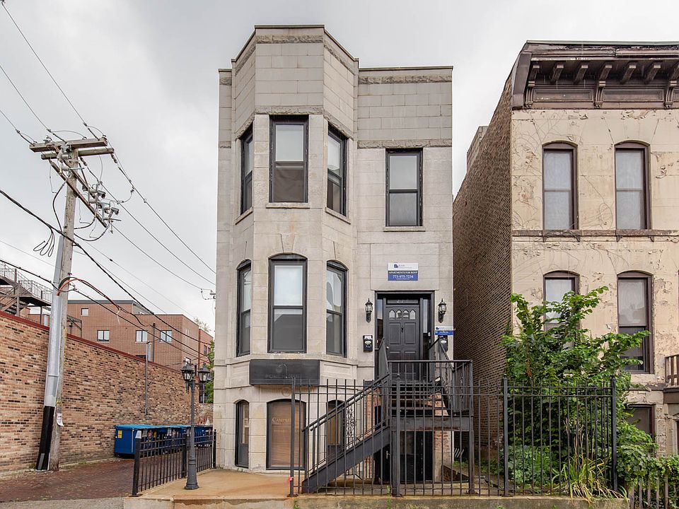 1st image of 415 W Armitage Ave #415