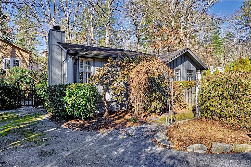 286 Mirror Lake Rd, Highlands, NC 28741 Zillow