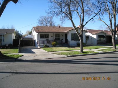 1515 S 7th St, Los Banos, CA, 93635