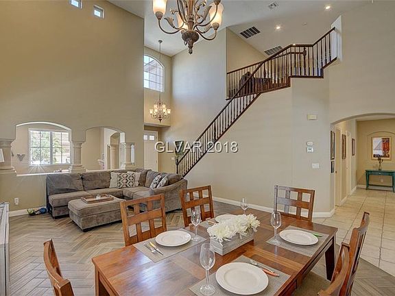 4th image of 525 Mia Isabella Ct