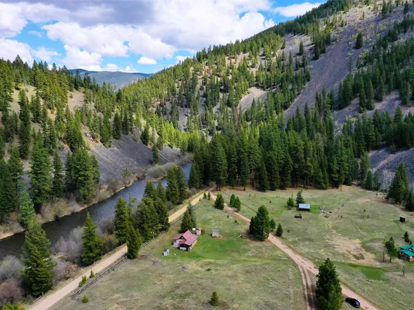 7 Idle Hour Way, Clinton, MT 59825