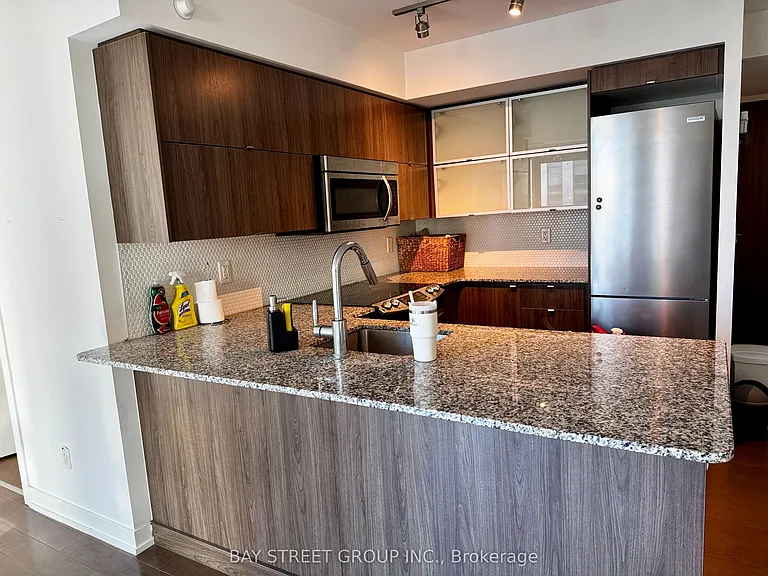170 Fort York Blvd #409 — Photo 6