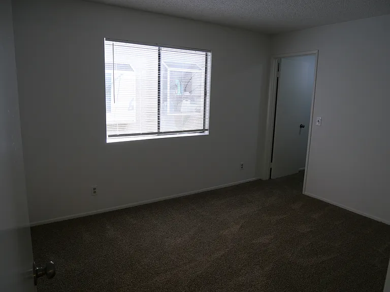 109 Roswell Ave #205 — Photo 10