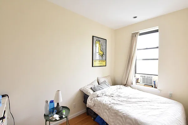 Rented by Clove Realty LLC | media 3