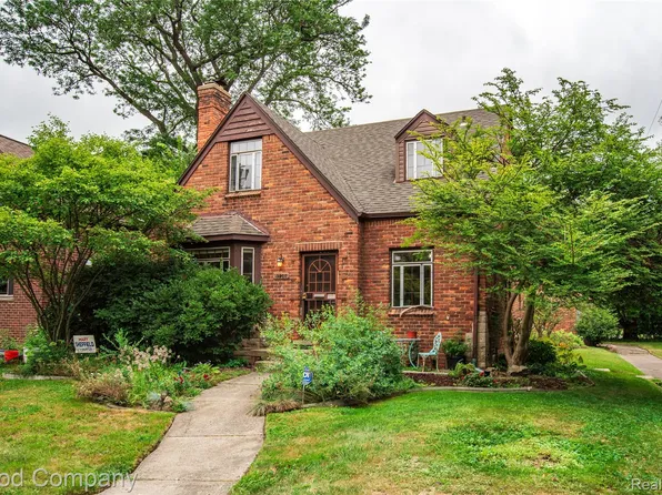 19904 Lichfield Rd, Detroit, MI 48221