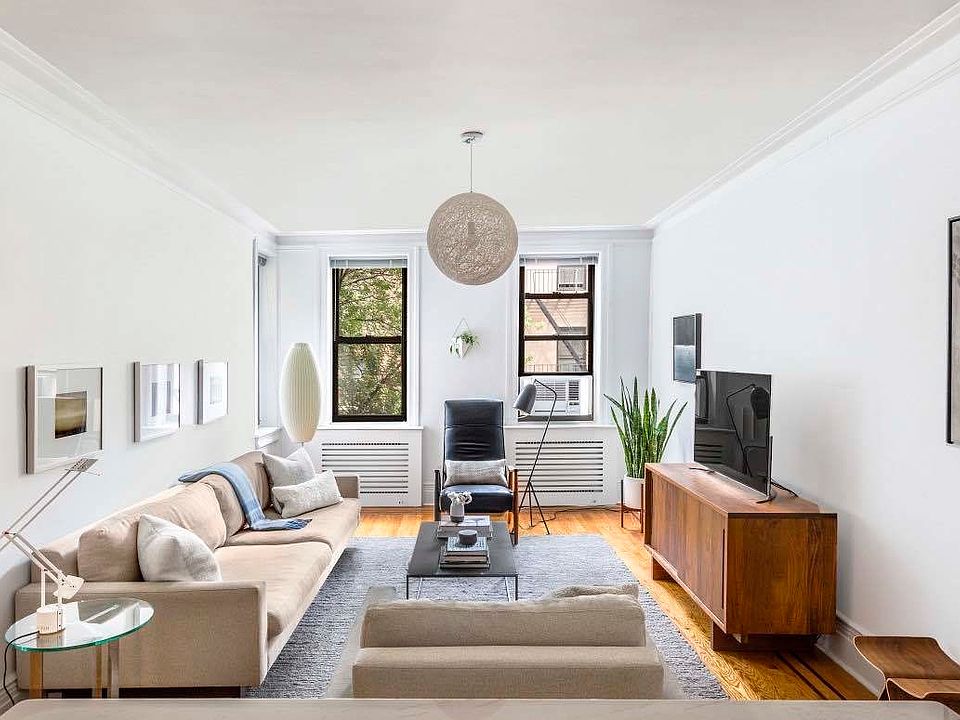 1st image of 350 E 77th St APT 3C