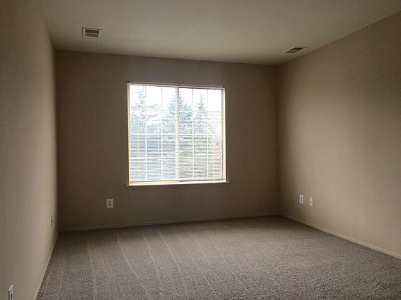 4th image of 338 Village Green Blvd APT 205