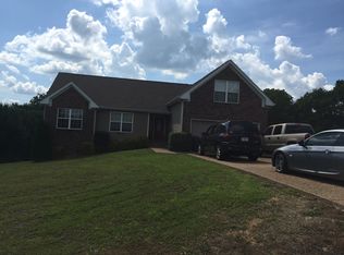 652 Charles Ln, Spring Hill, TN 37174