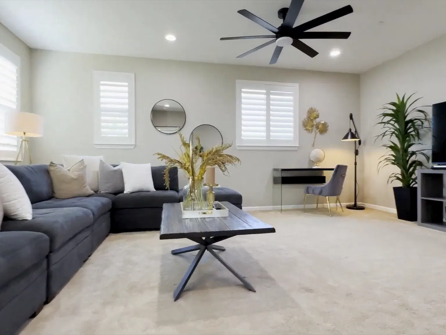 5 bed, 3488 sqft, $4,195 — Photo 4