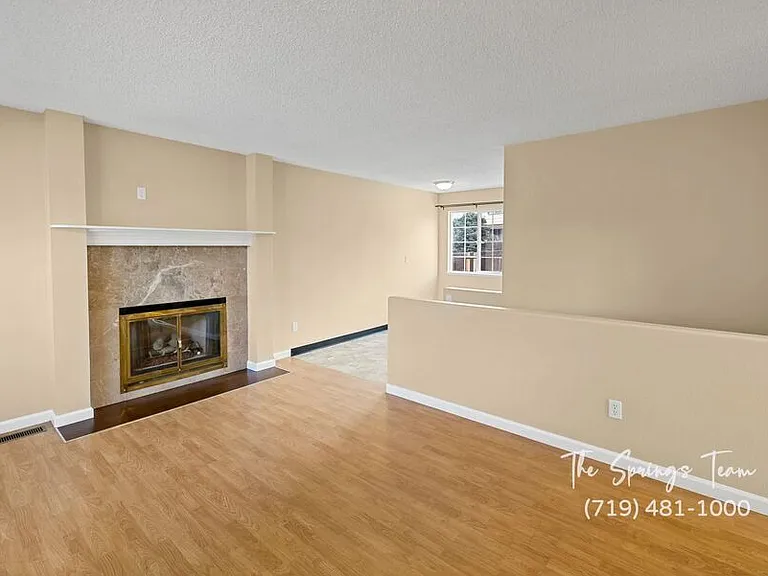 5833 Bow River Dr — Photo 6
