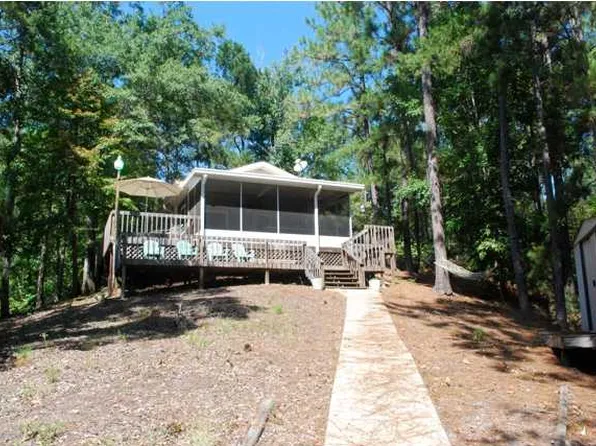 574 Cartwright Rd, Titus, AL 36080